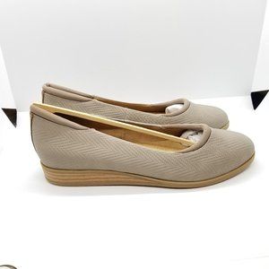 Dr. Scholl's Shoes Women's Depth Ballet Flat - Taupe Grey Altitude - Size 7.5